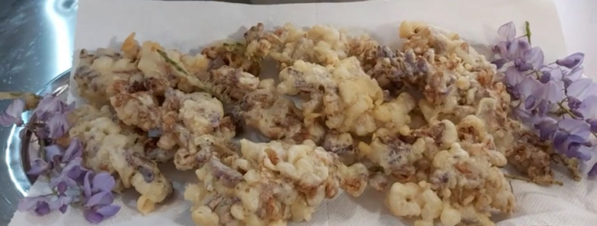 Fiori di Glicine in Tempura Nuvole di Squisitezza